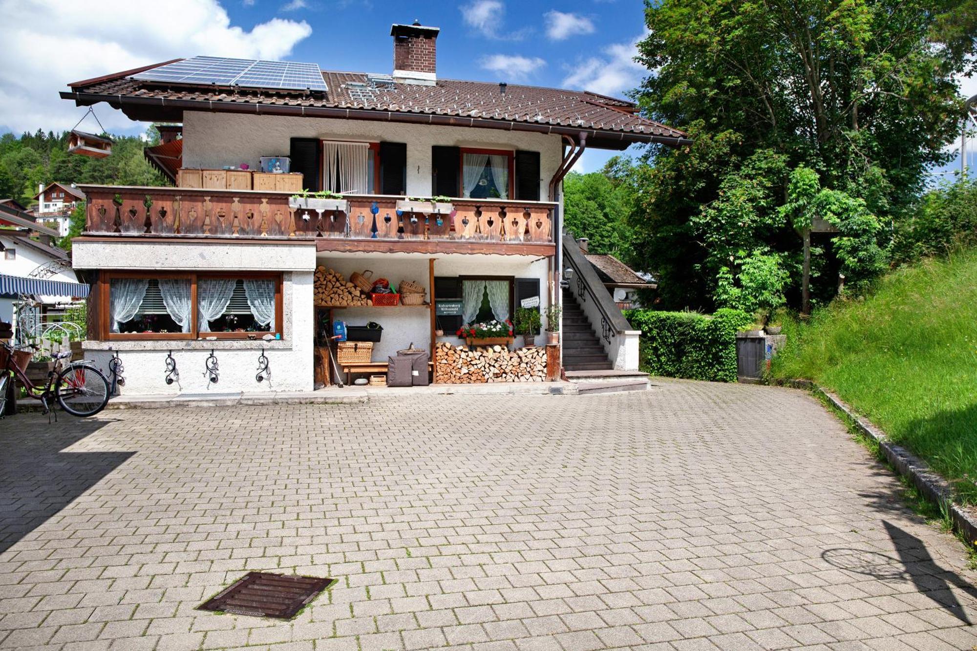 Ferienwohnung Brunnsteinnest Mittenwald Bagian luar foto